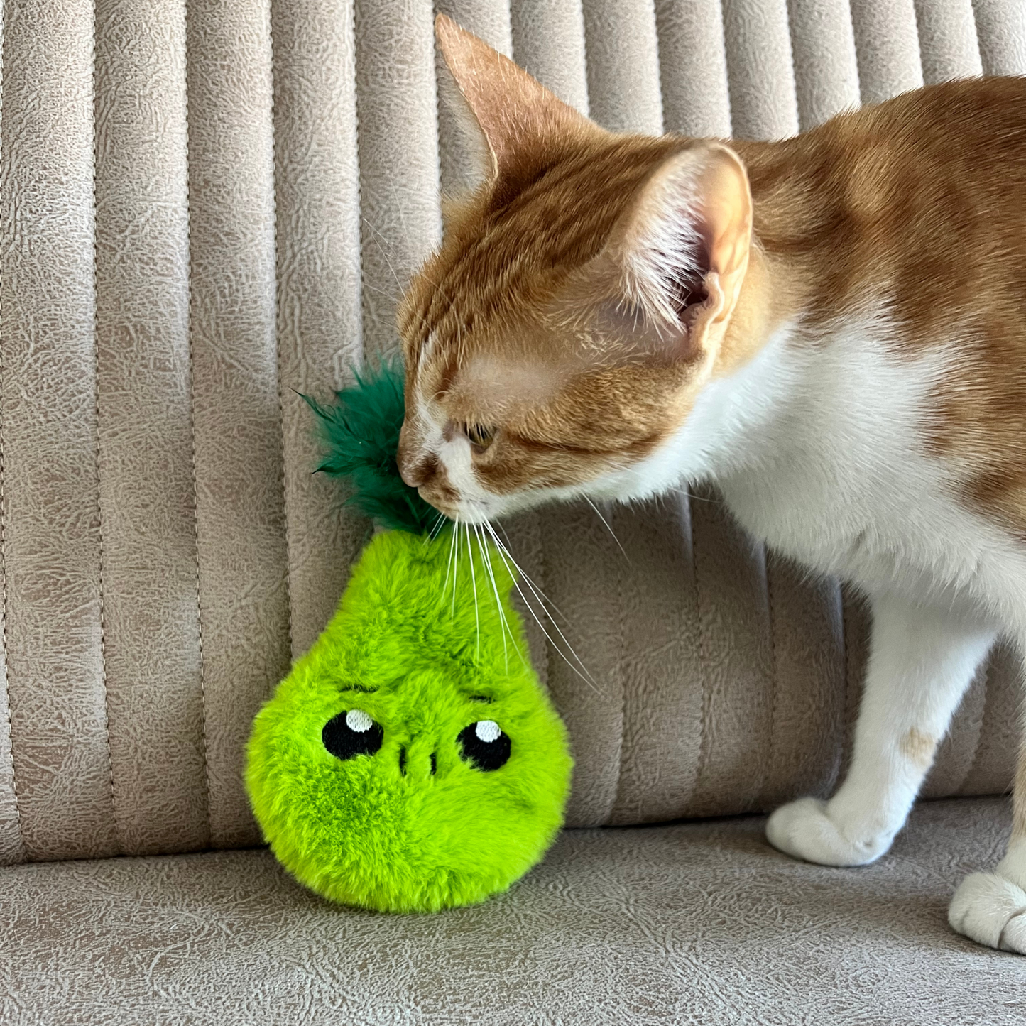 MyMeow - Krazy Pear Refillable Cat Toy with 10 North American Natural Catnip Refill Bags