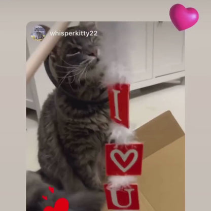 MyMeow – Love Bait Teaser mit Federn